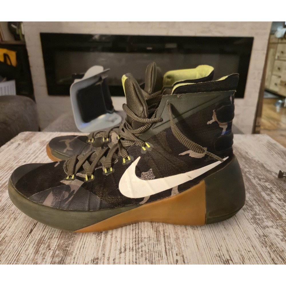 Size 9.5 - Nike Hyperdunk 2015 Premium Cargo Khaki